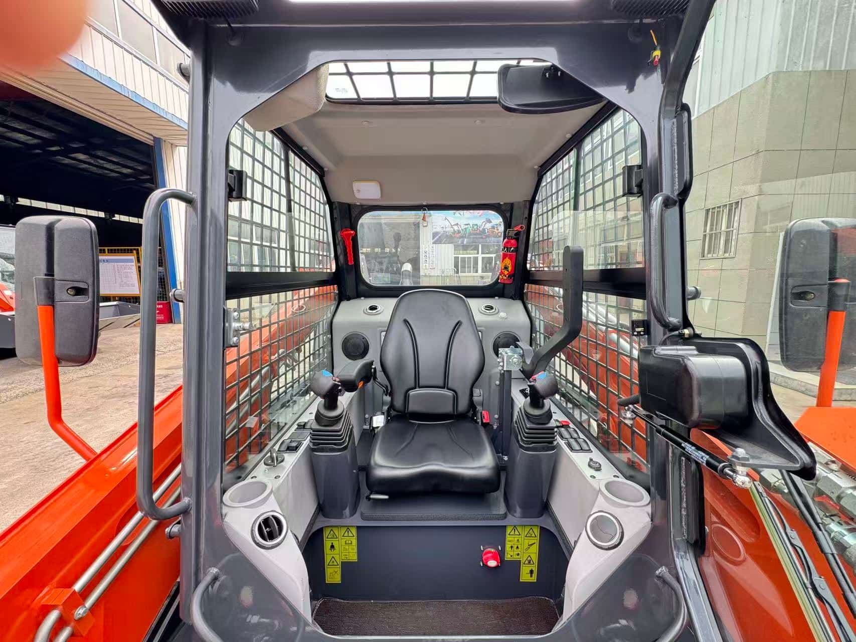 TR2200 Skid Steer Loader